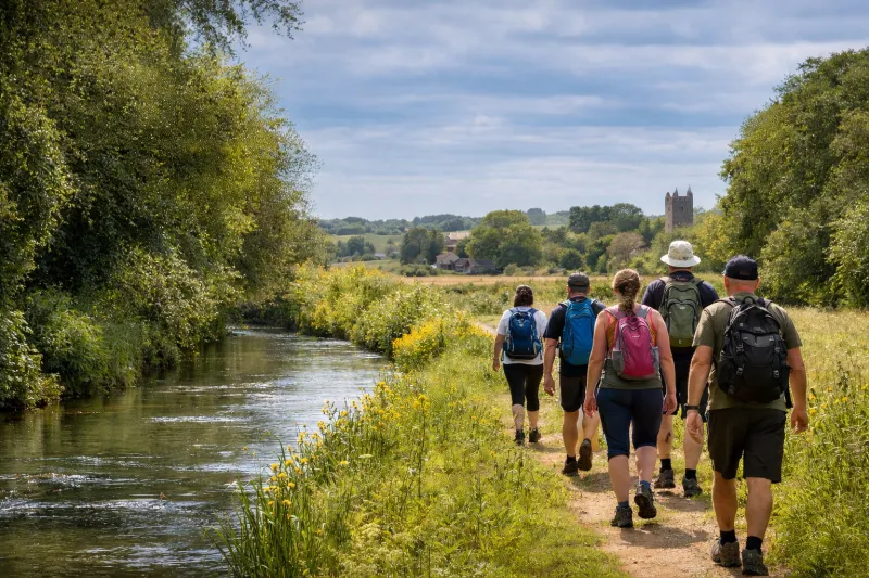 Walk the Churn de retour pour financer le hub jeunesse de Cirencester