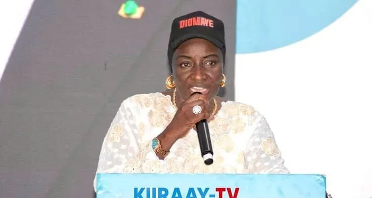 Groupe WhatsApp verrouillé : la grogne monte chez Kiiraay