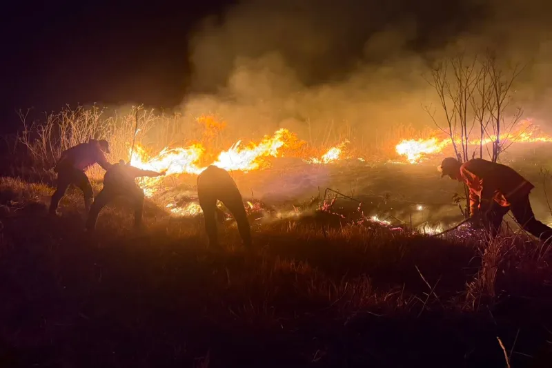 Wildfire in Indonesian National Park Spreads