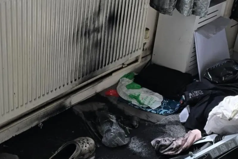 Une femme échappe à un incendie de batterie de vélo électrique