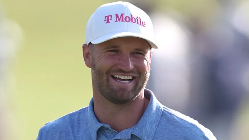 Wyndham Clark leads US Open by 4 at Shinnecock Hills