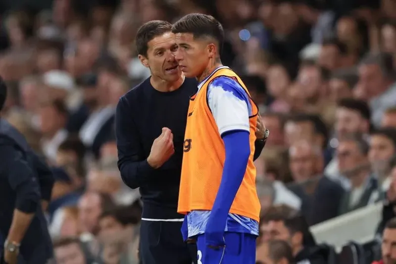 Xabi Alonso leaves door open for Enzo Fernandez transfer to Manchester City as deadline nears