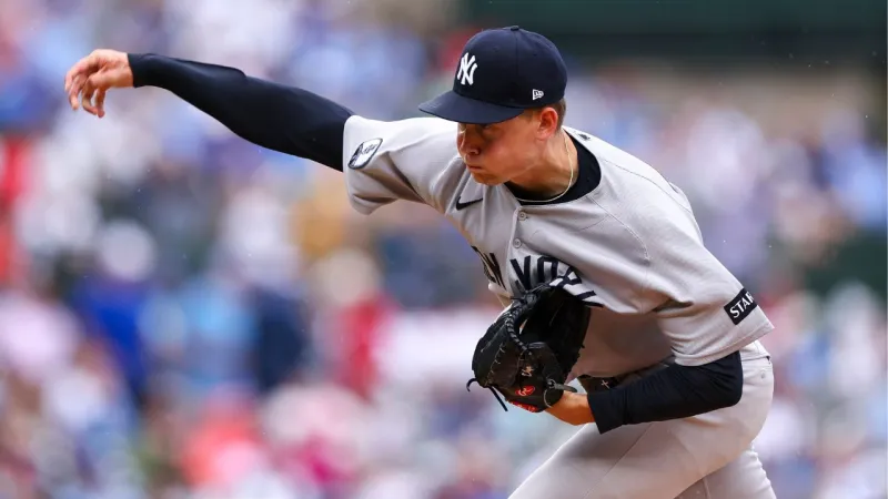 Will Warren des Yankees blanchit les Cubs
