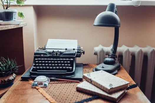 Zoho Writer Desktop 4.0 Launches with AI and New GUI